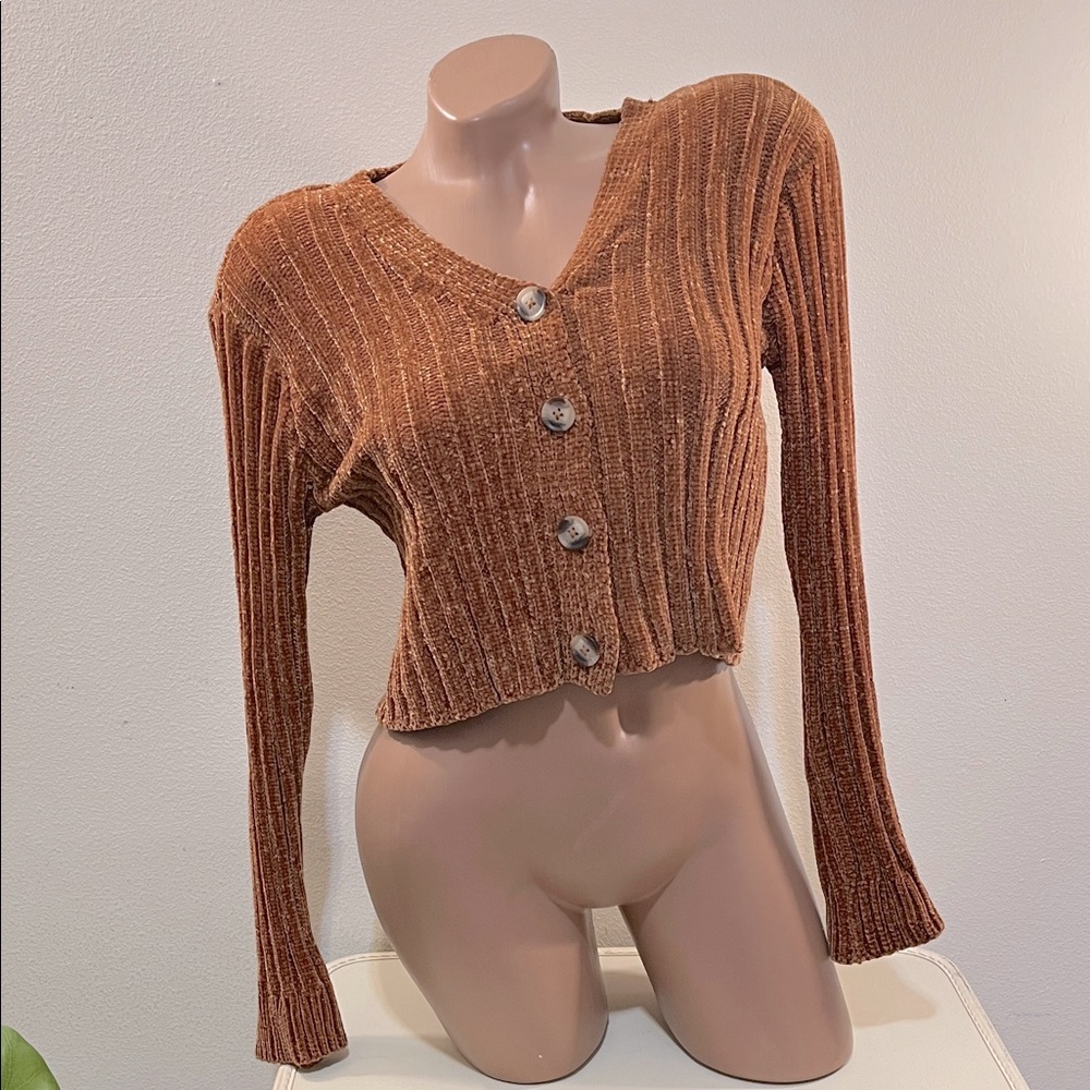 Art Class Chenille Brown Button-Up Cropped Long Sleeve Cardigan